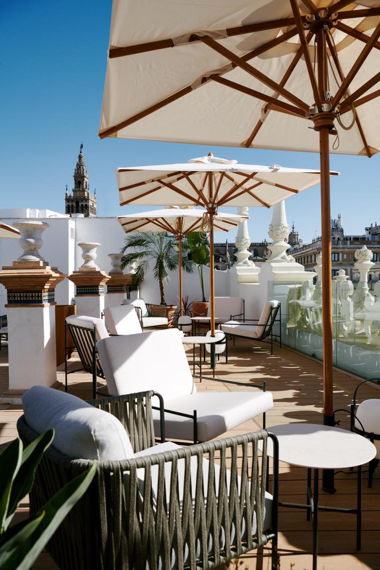 Mercer Plaza Sevilla 5 Gl Esterno foto