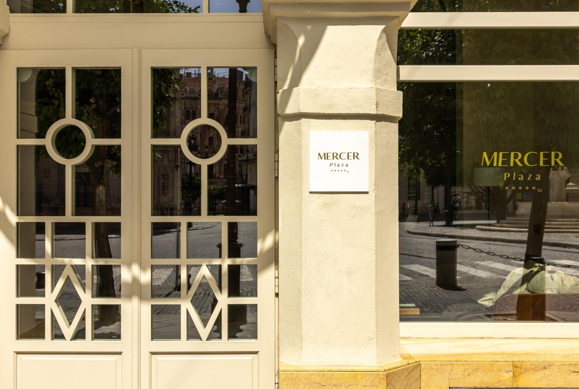 Mercer Plaza Sevilla 5 Gl Esterno foto